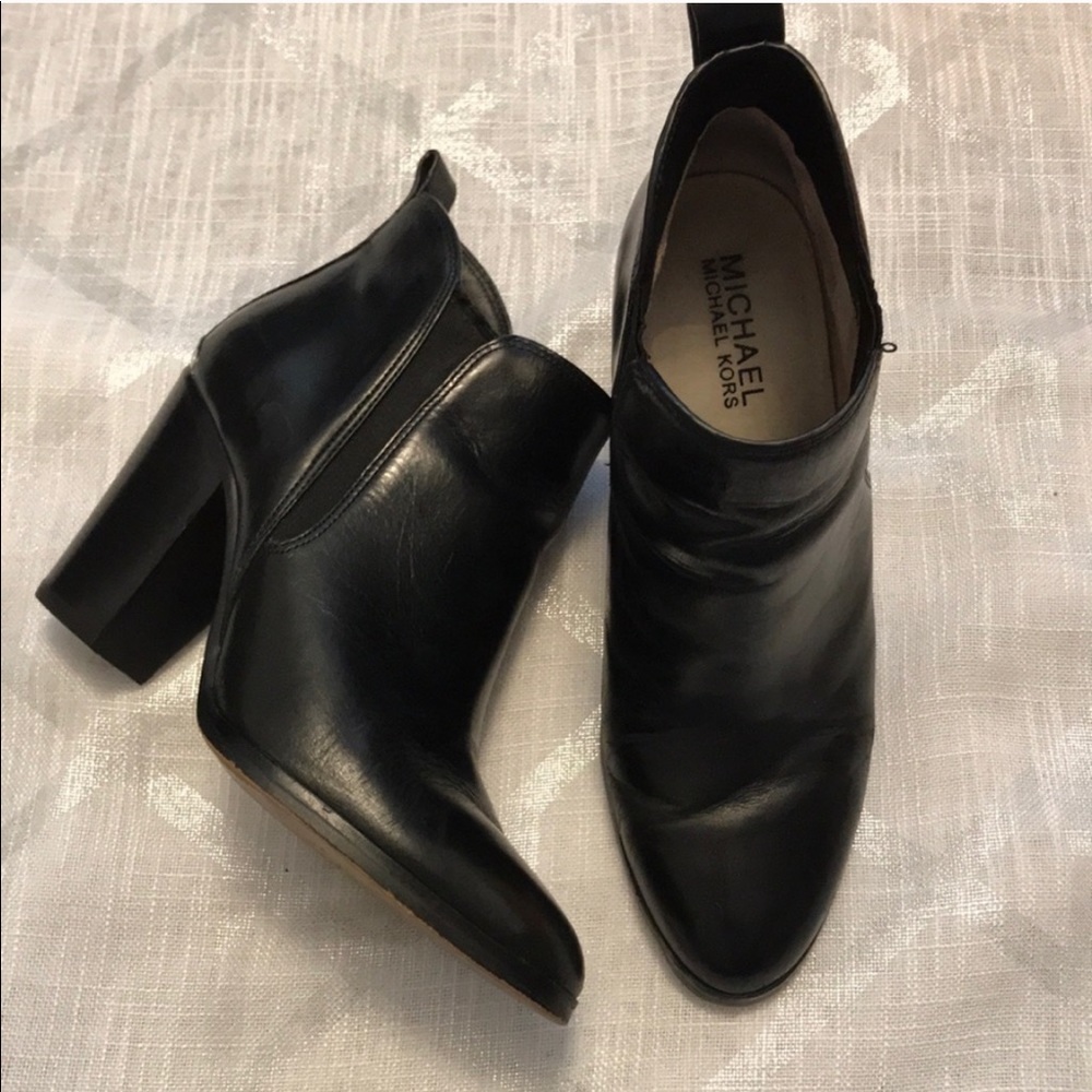 Michael Kors Bootie